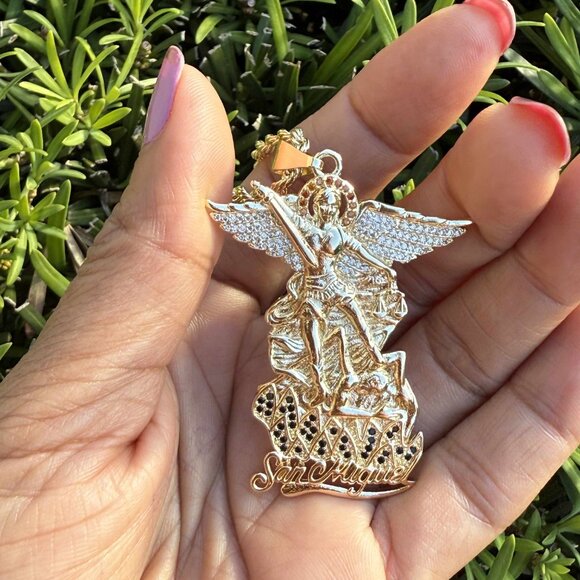 San Miguel St Michael Archangel Bling Crystal Pendant Rope Torch Chain Necklace - Picture 4 of 7